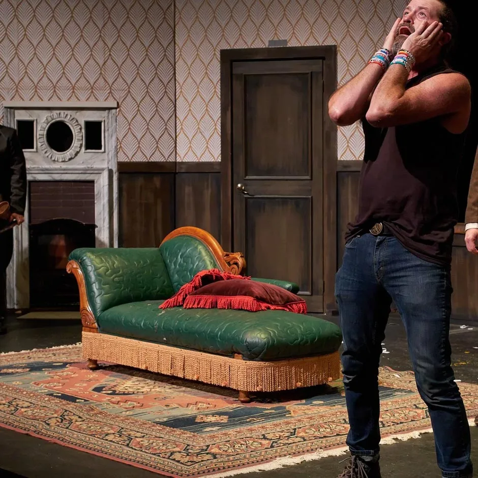 The Play That Goes Wrong